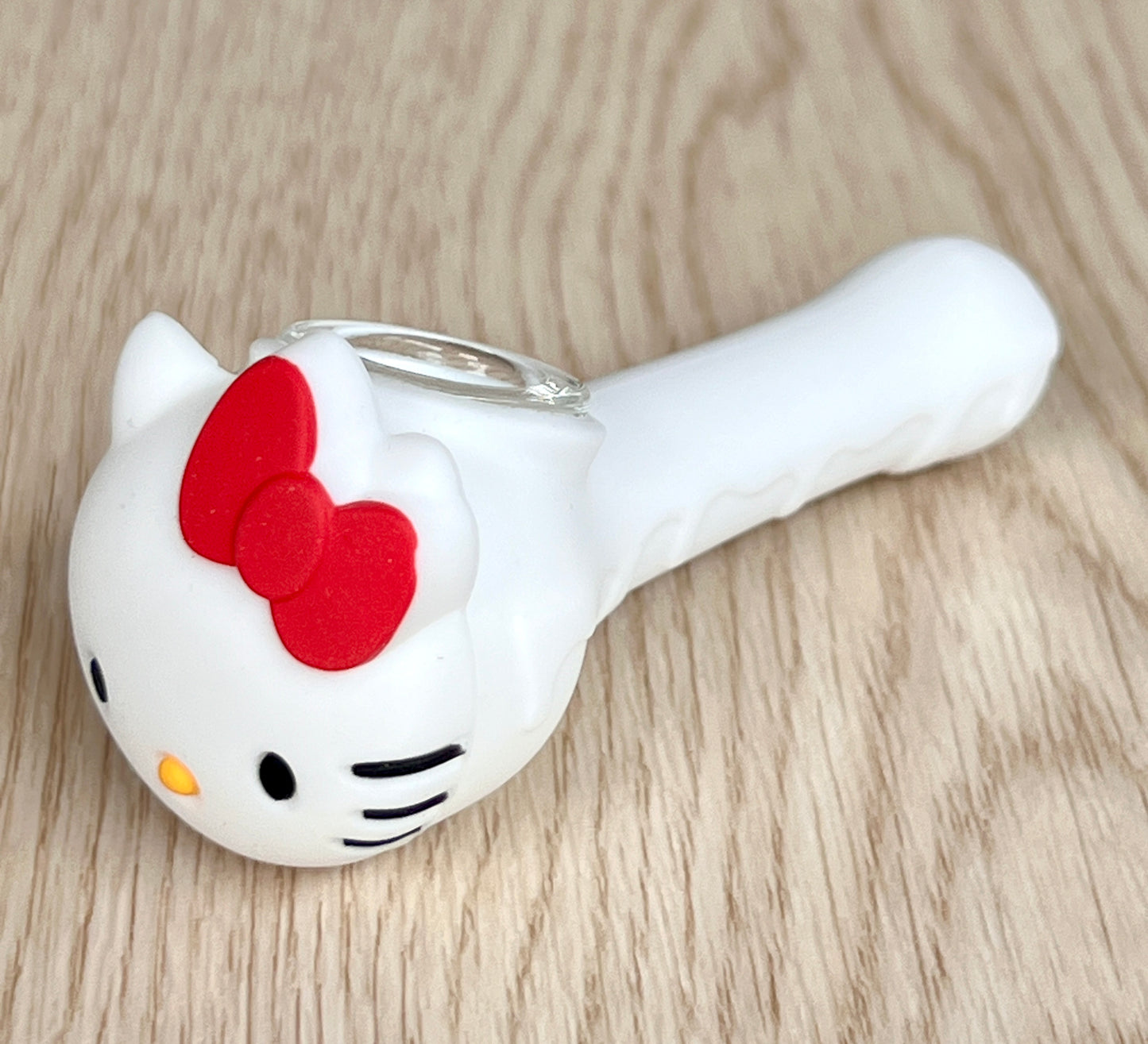 Hello Kitty Silicone Hand Pipe | In White and Black
